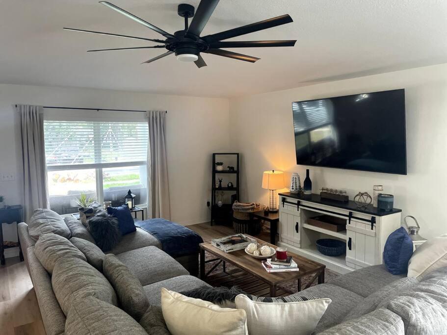 Riverside Riviera At Seminole Heights 坦帕 外观 照片